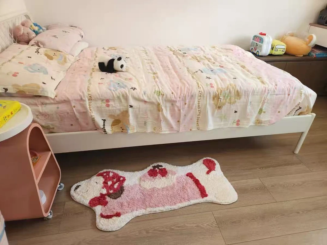 可爱卡通异形蛋糕红帽狗浴室床边吸水防滑垫45*100cm