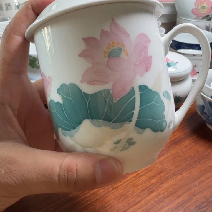 云***轻醴陵荷花杯微瑕福利