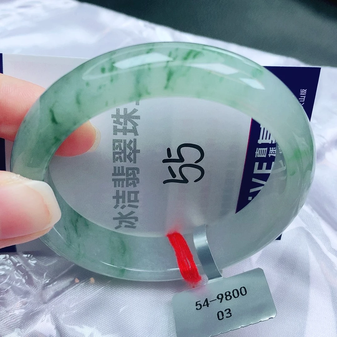 翡翠未镶嵌手镯缅甸天然A货翡翠手镯
