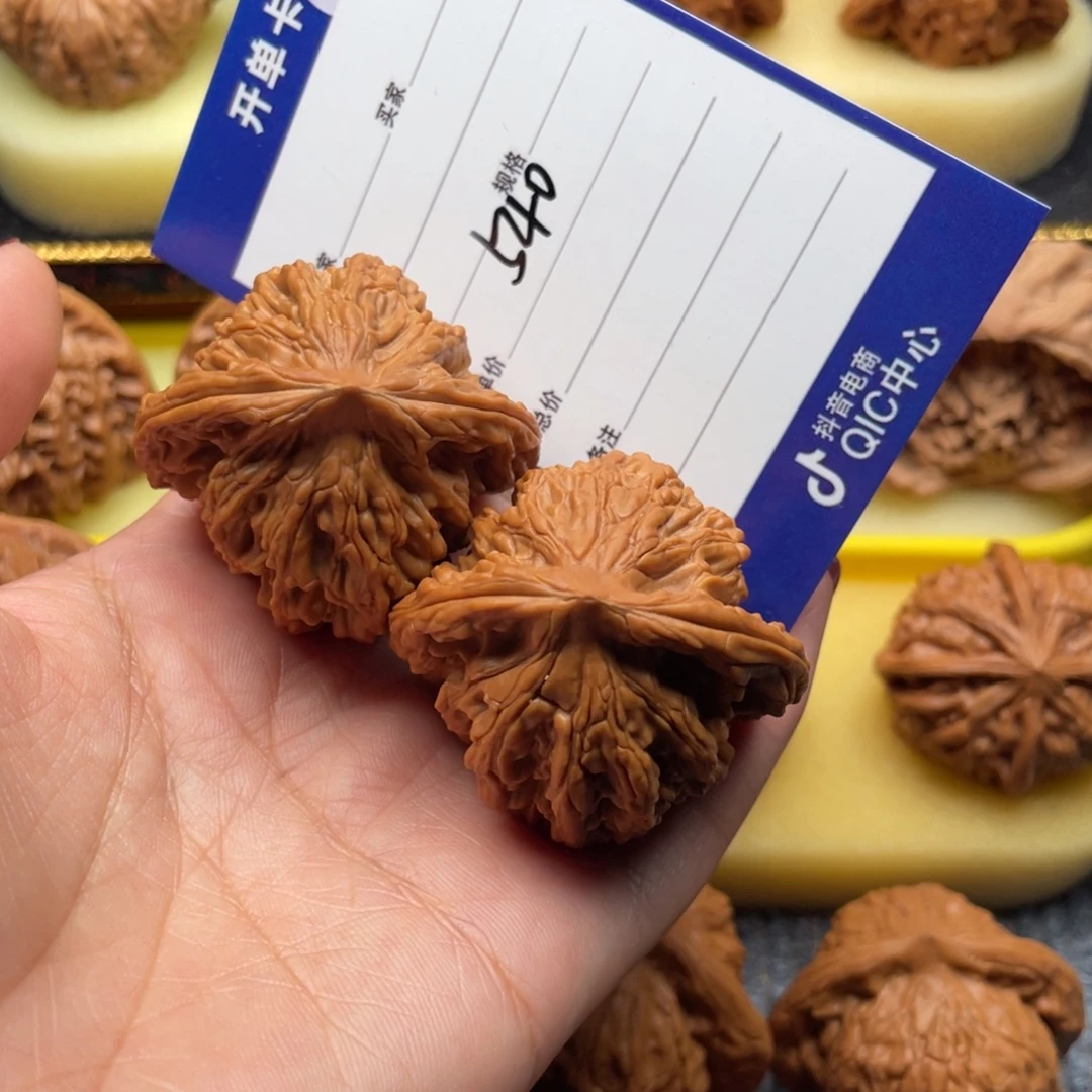 吊坠文玩核桃540号43粗筋虎