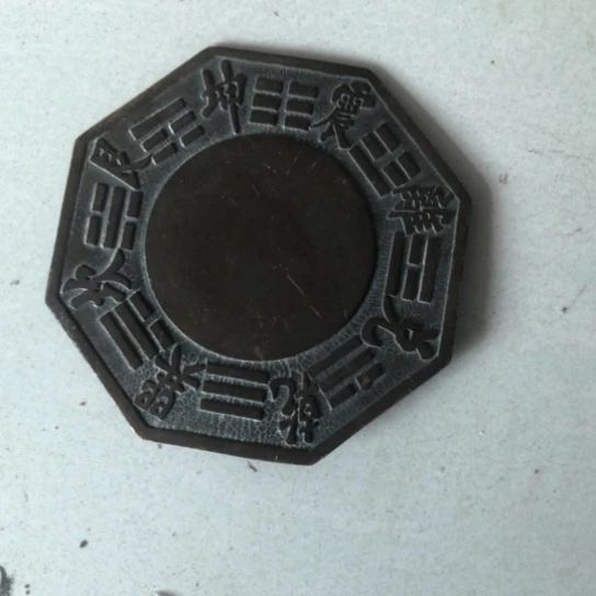 看**星闪电购铜摆件工艺品