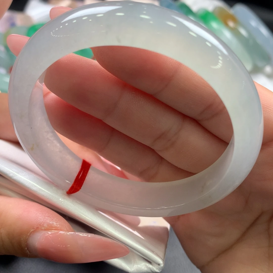 翡翠未镶嵌手镯59.2正圈