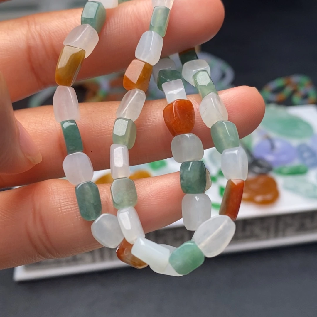 定制翡翠未镶嵌翡翠多样性发一