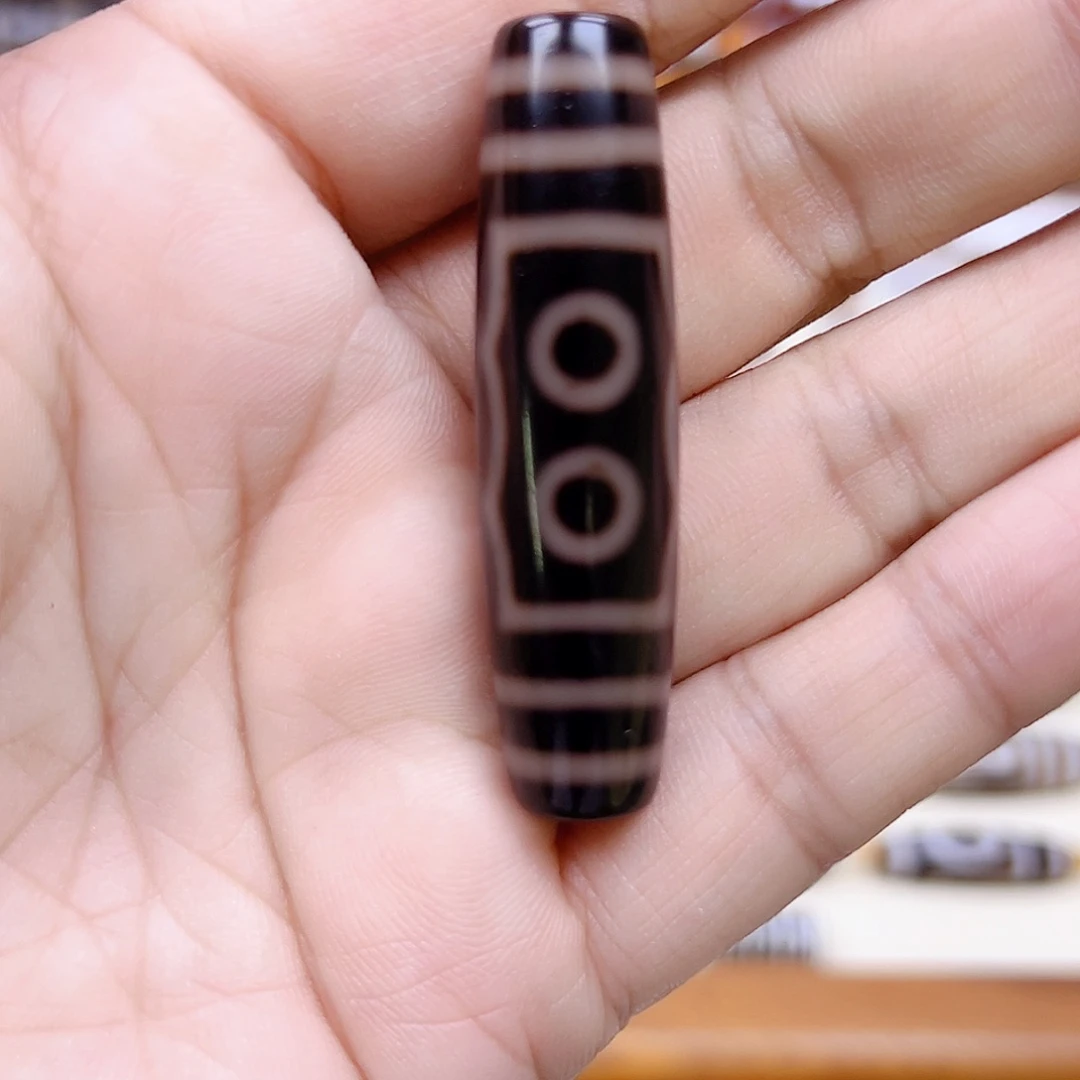 爱***己玛瑙/玉髓颈饰未镶嵌