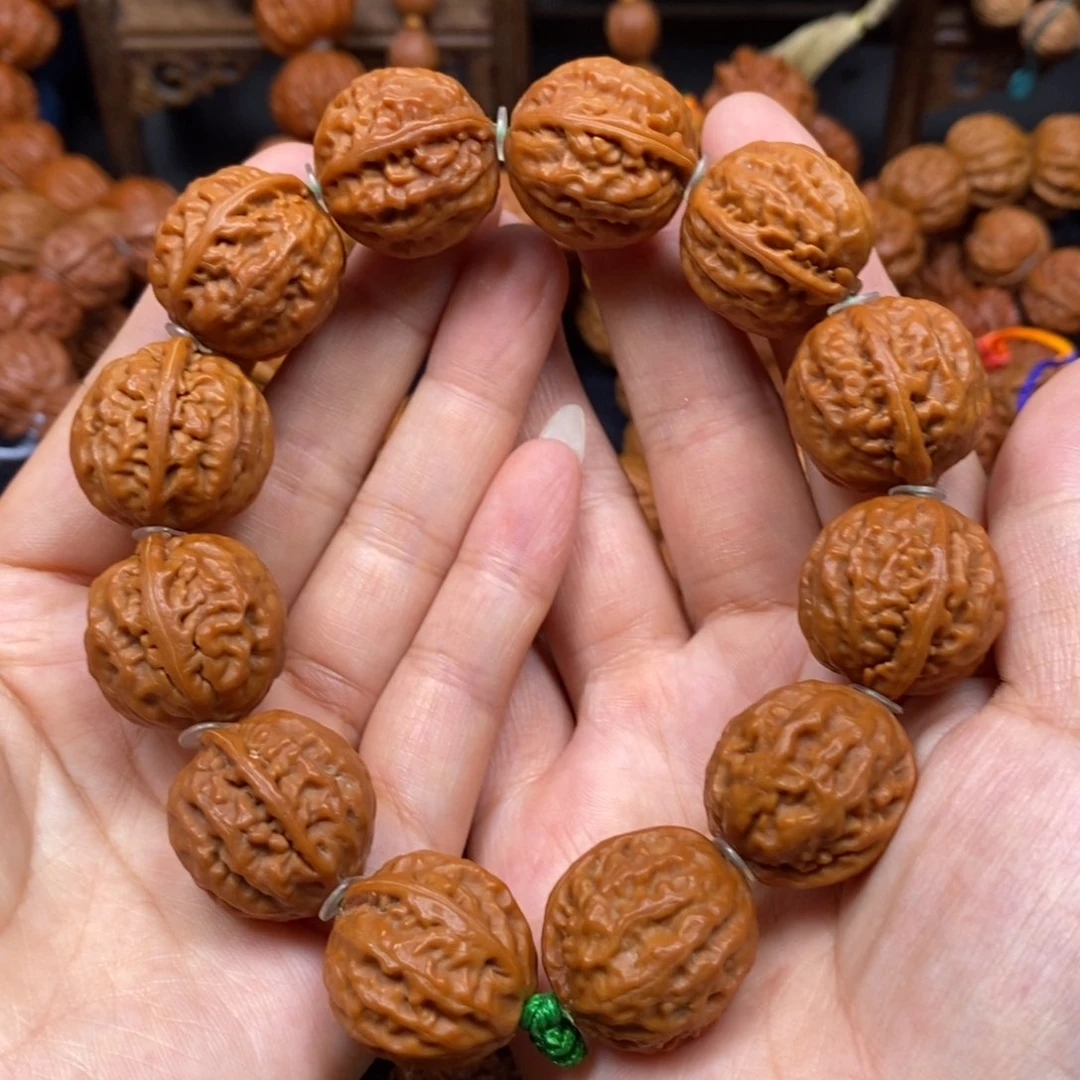 文玩核桃手串麒麟八棱