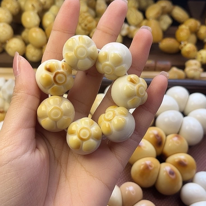 菩提根/象牙果吊坠瑕疵款山竹