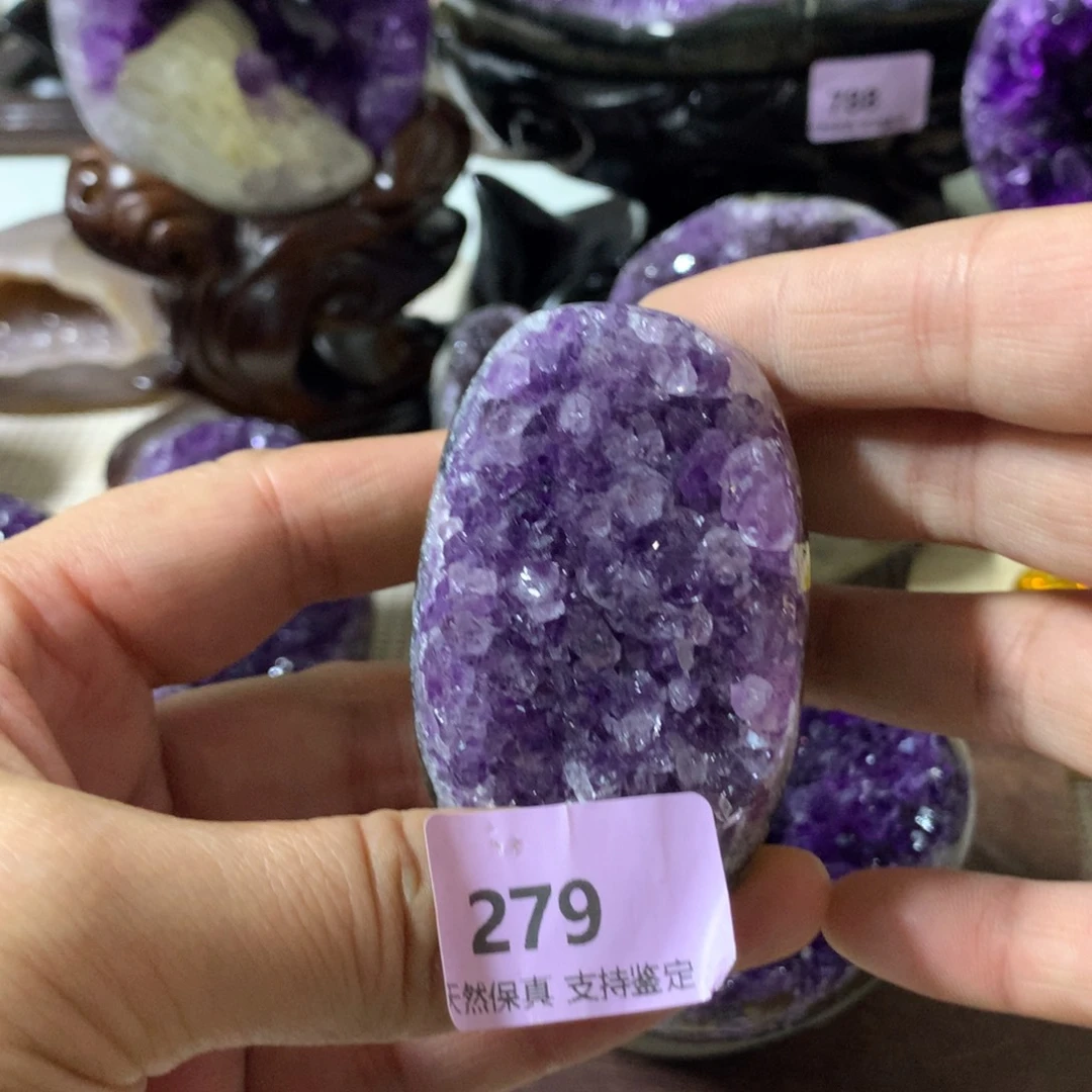 李***️未镶嵌大型摆件（非配饰）紫晶