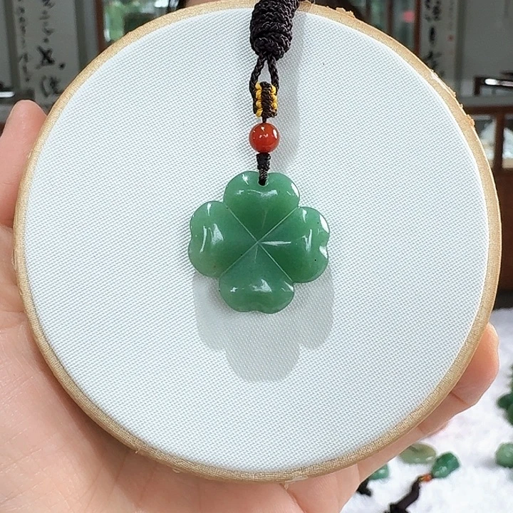 密玉（石英质玉）未镶嵌颈饰