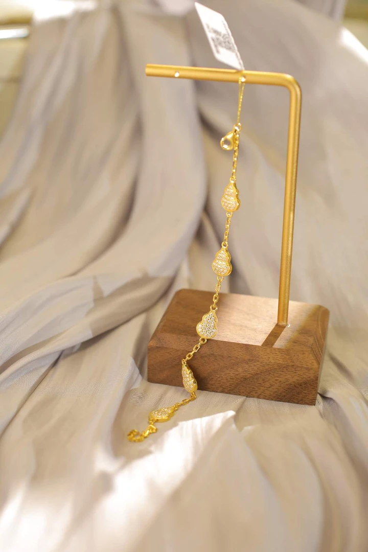 Pt950铂金黄葫芦点钻手链气质轻奢手链