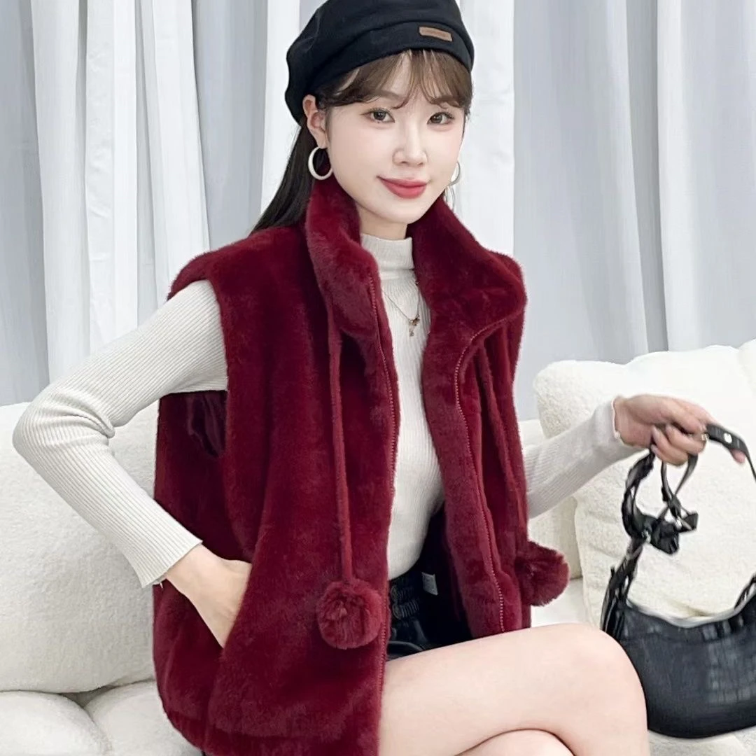 酒红色毛球小立领皮毛一体水貂绒马甲608款