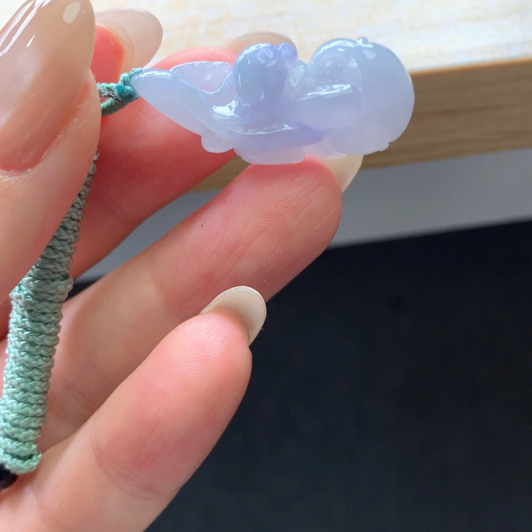 翡翠未镶嵌颈饰吊坠