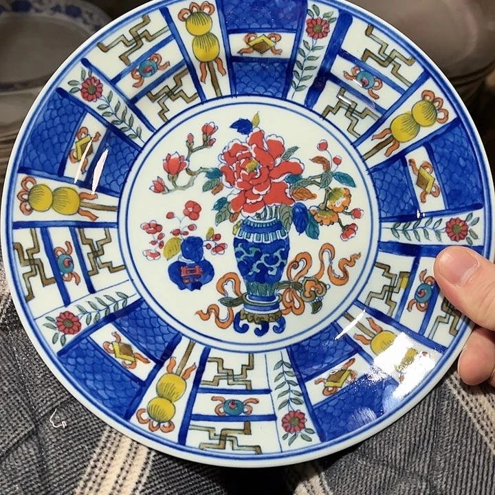 瓷片///////直径21厘米。绿西西。配支架