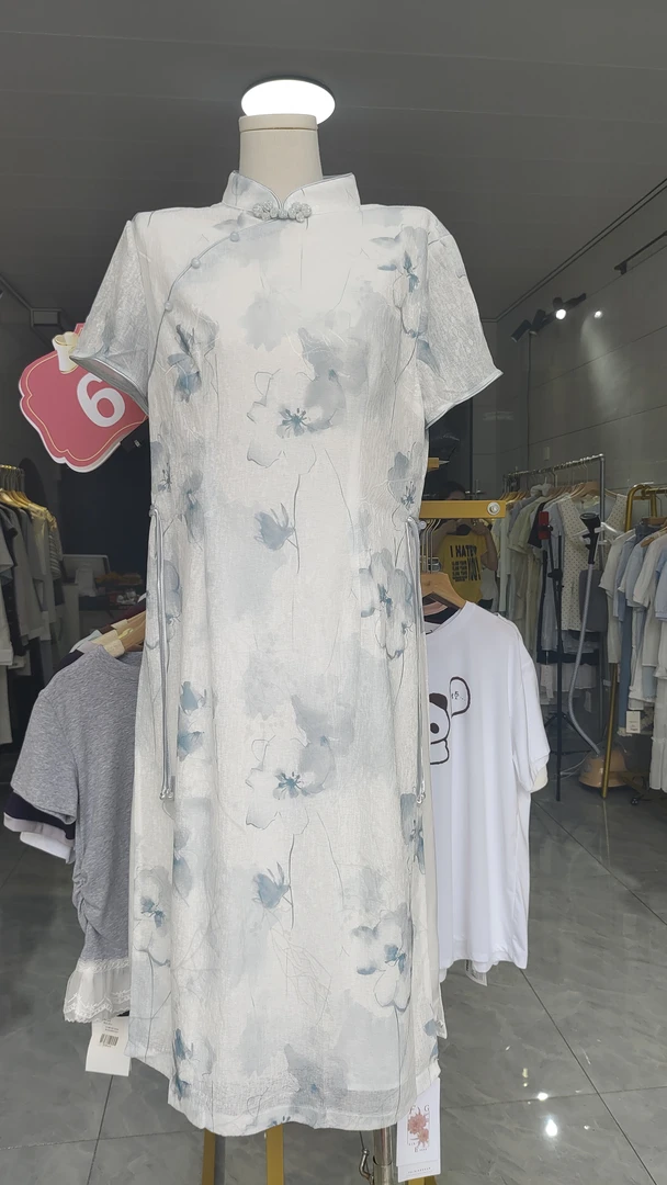 夏季新款品质女装 日常时尚