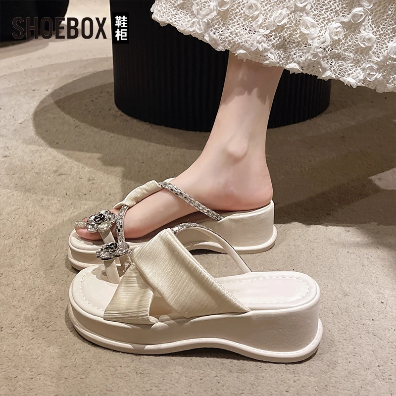 SHOEBOX鞋柜2025夏季新款配裙子水钻套趾厚底坡跟绝美气质凉鞋