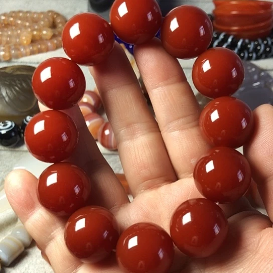 玛瑙/玉髓手串未镶嵌茶*