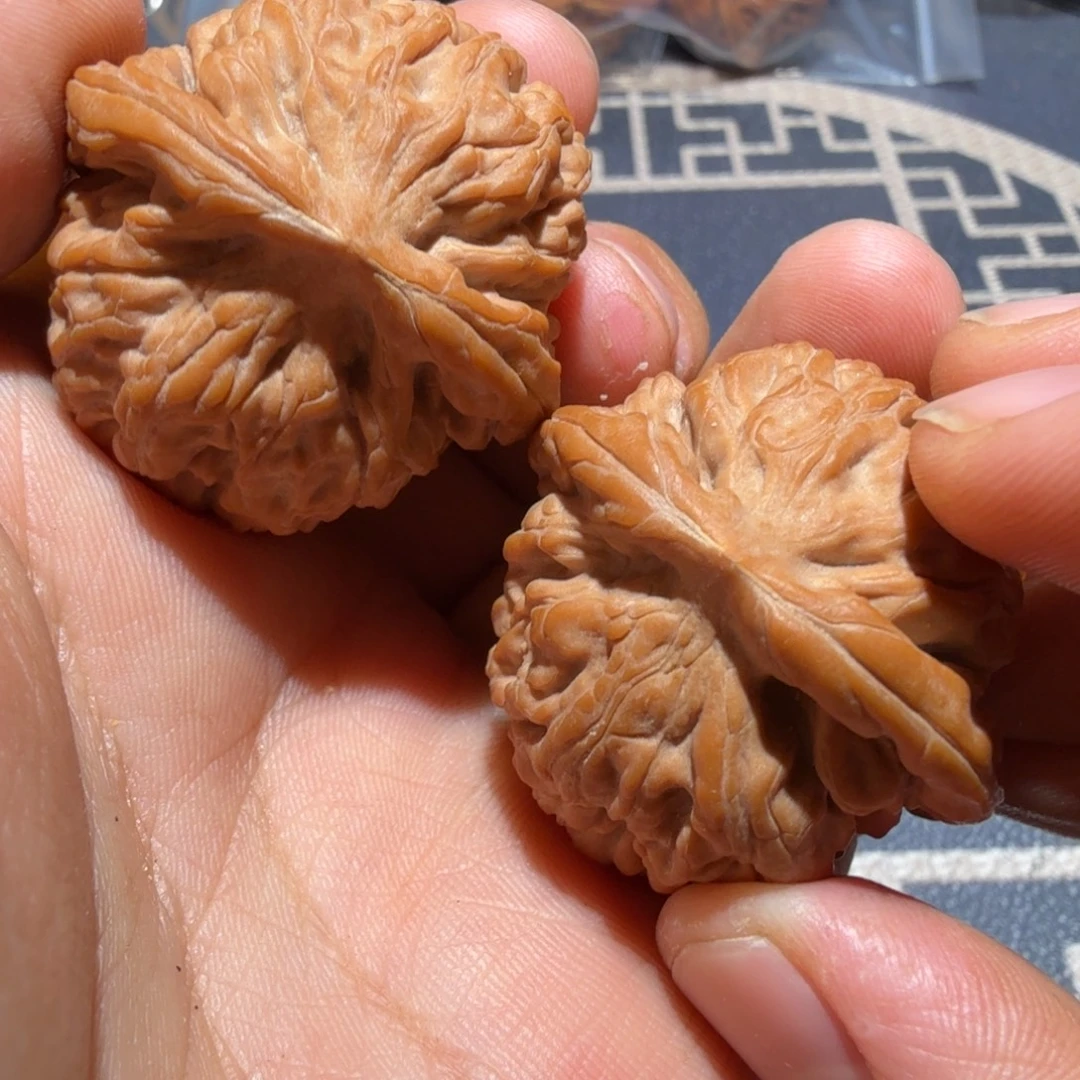 把件猴头核桃莲花