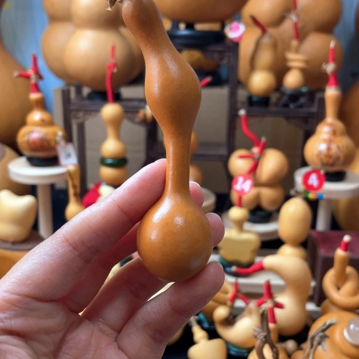 y***i好像很不想知道这到底