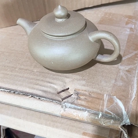 微瑕，不能明火，泡茶壶卡其色