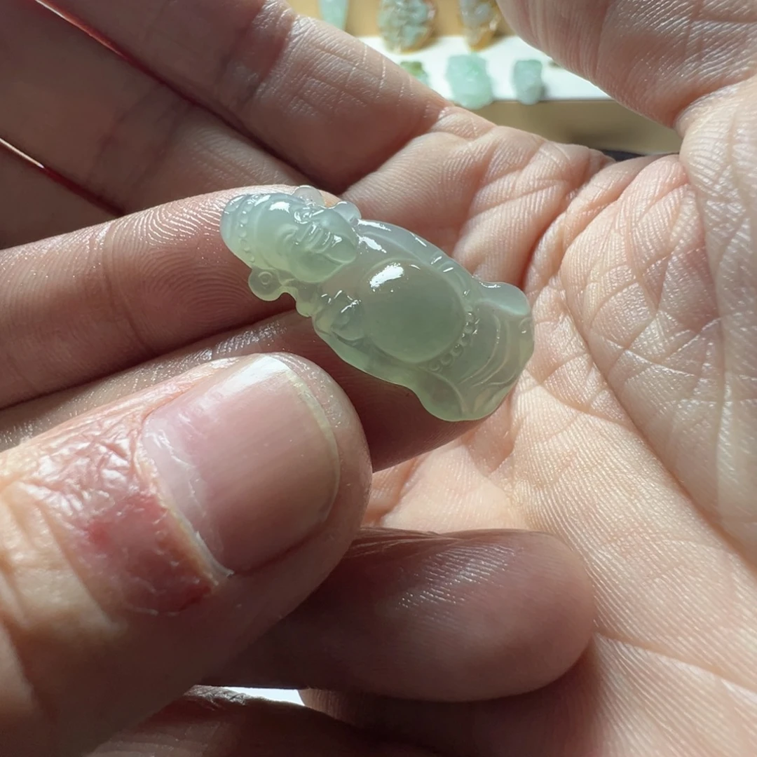 定制翡翠未镶嵌财神