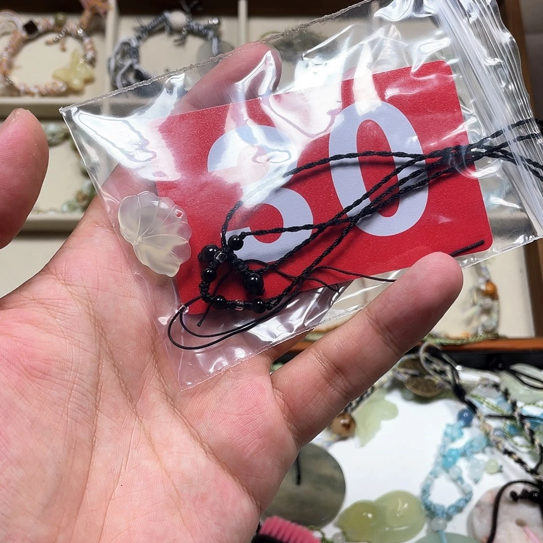 合金蛇纹石玉颈饰