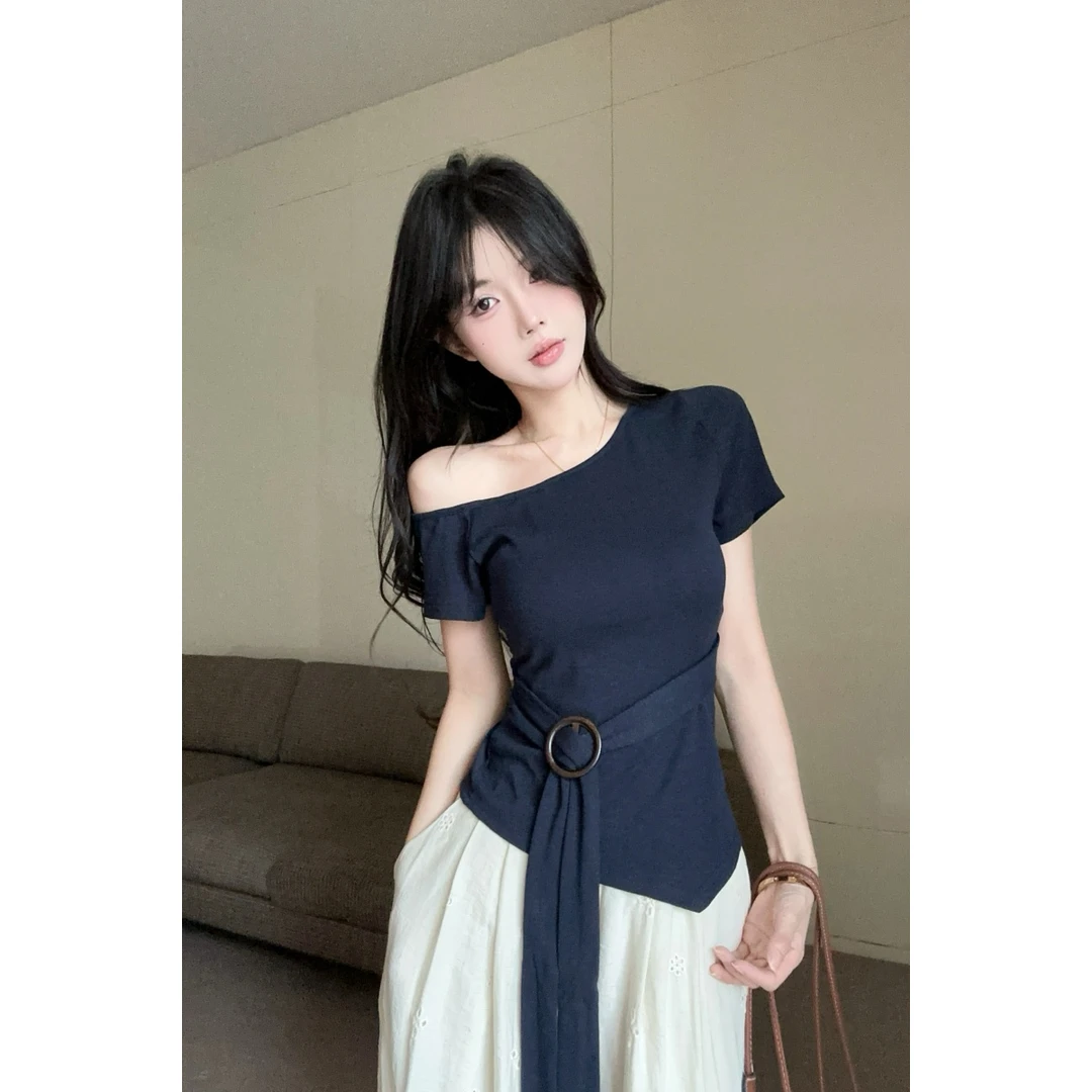 梦优莱纯欲辣妹风斜肩飘带露肩短袖T恤女夏修身显瘦独特漂亮上衣