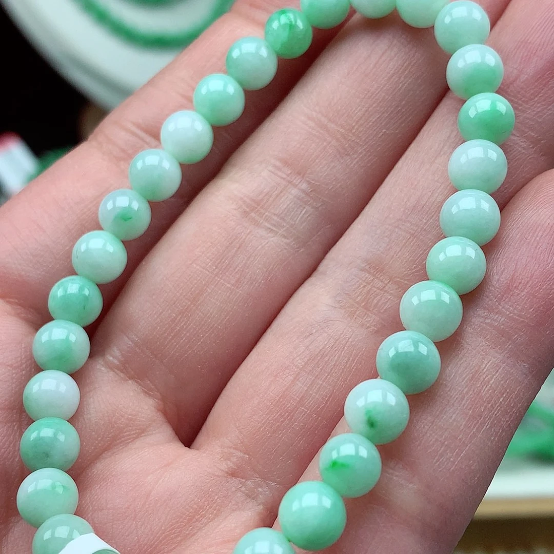 翡翠未镶嵌毛衣链