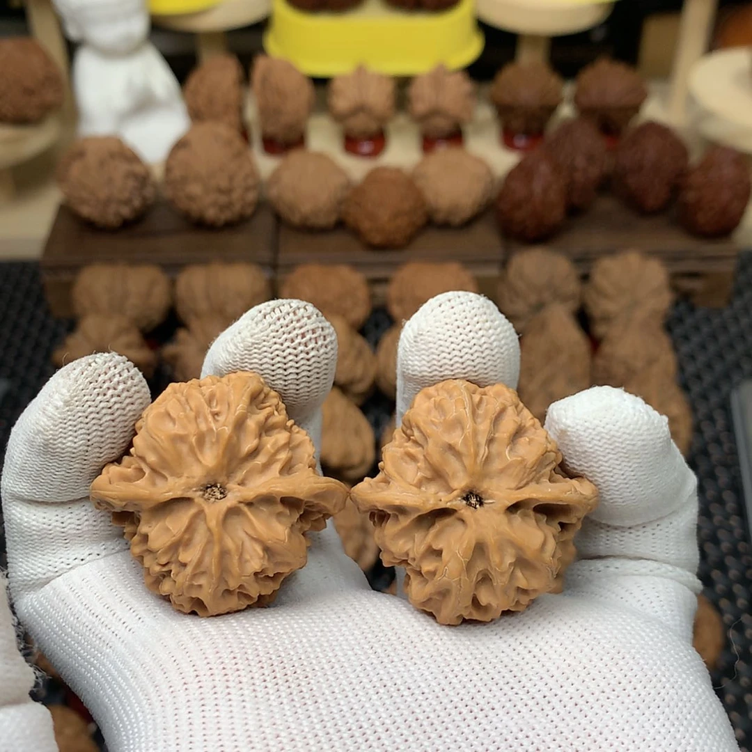 【闪购商品】文玩核桃把件狙****狙全品山地苹果圆39