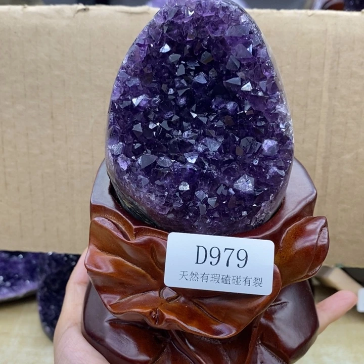 未镶嵌水晶大型摆件（非配饰）