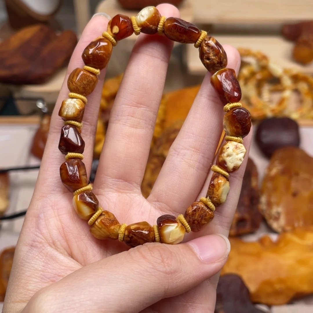 未镶嵌琥珀珠宝奇石