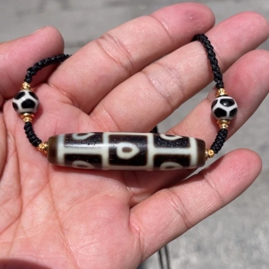 未镶嵌颈饰玛瑙/玉髓（覆膜）