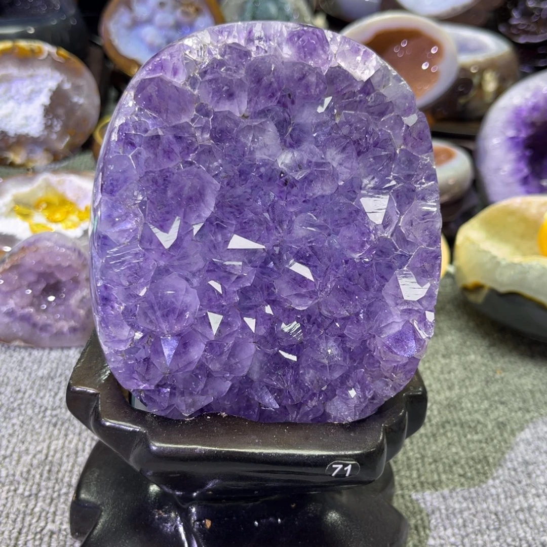 紫晶摆件未镶嵌透紫色摆件