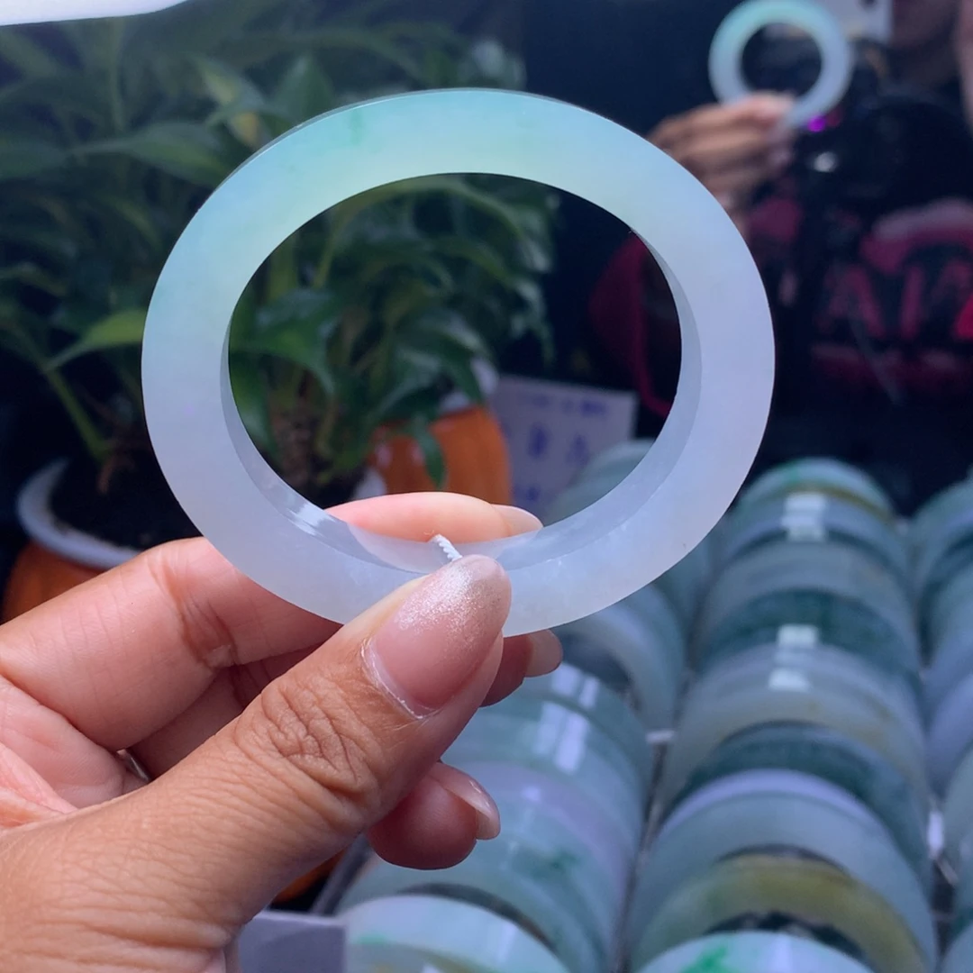 定制翡翠未镶嵌50-54贵妃