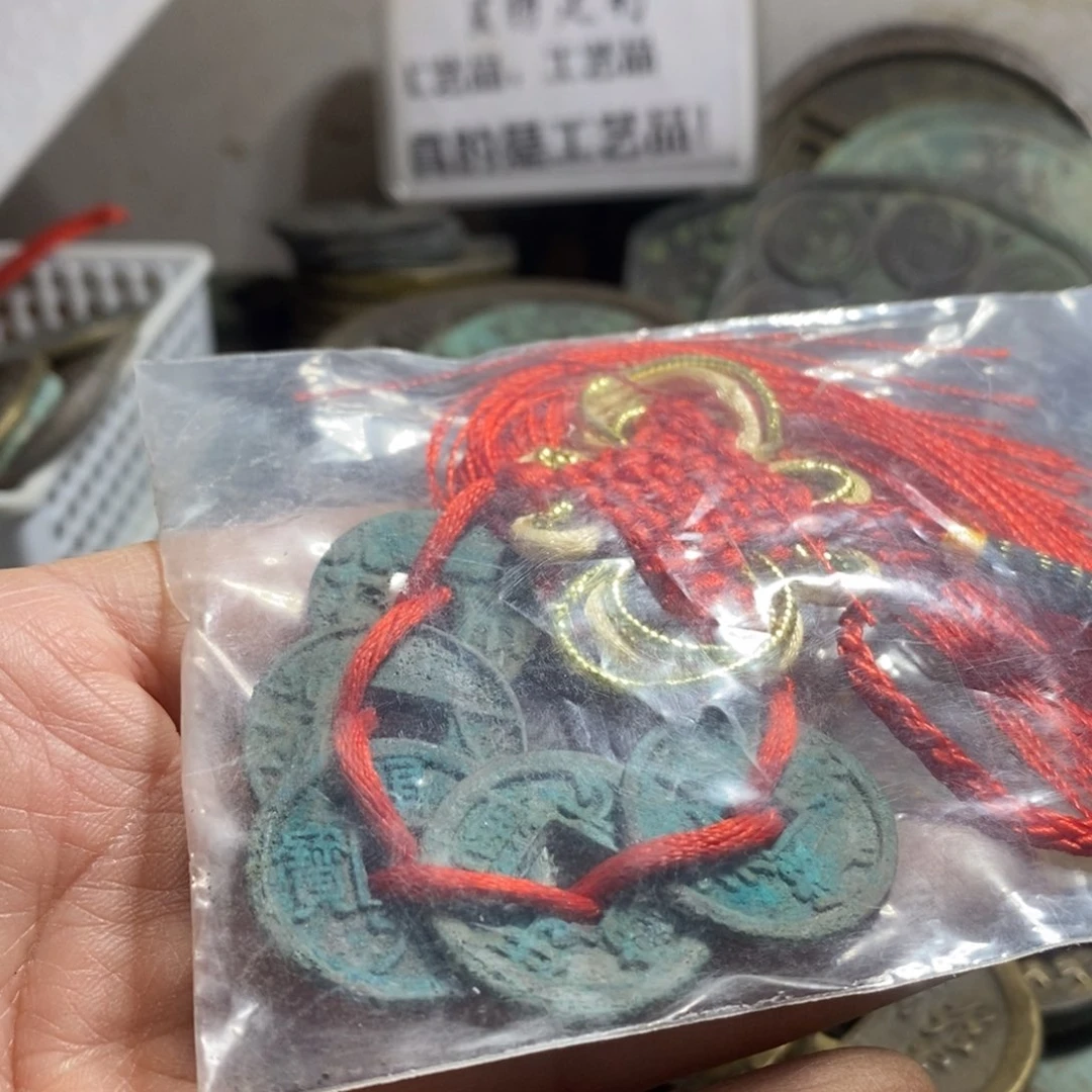 铜现代工艺品学习币