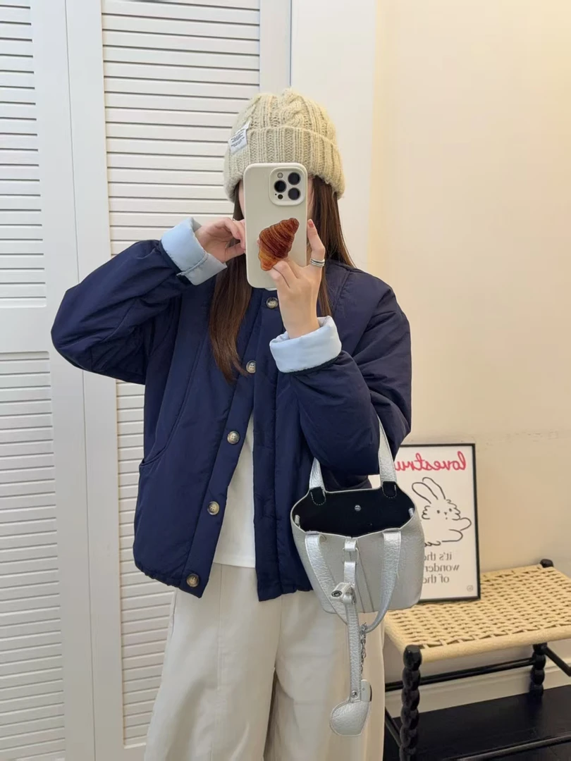 XUXU-[秋冬穿搭get]韩系温柔风撞色单排扣棉服加厚外套O-25810