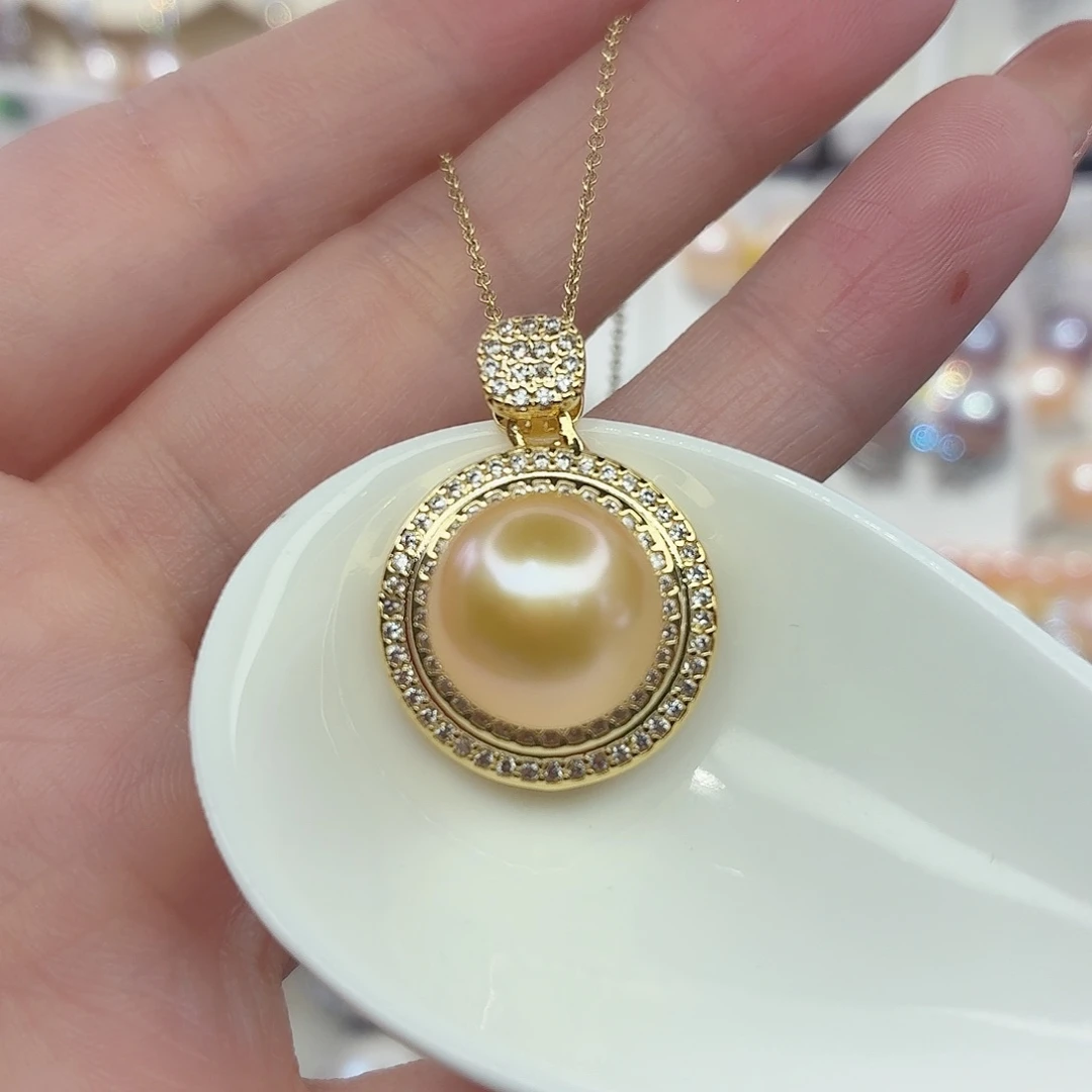 淡水珍珠颈饰合金