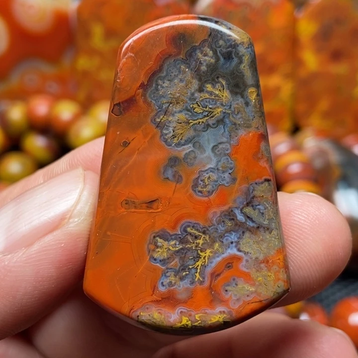 玛瑙/玉髓吊坠未镶嵌