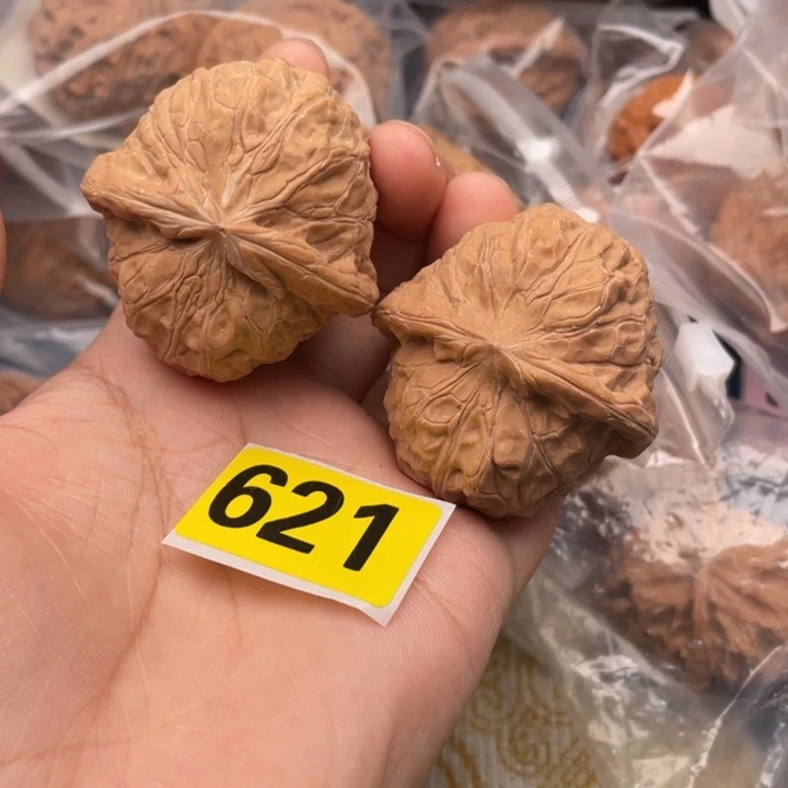 把件文玩核桃核桃