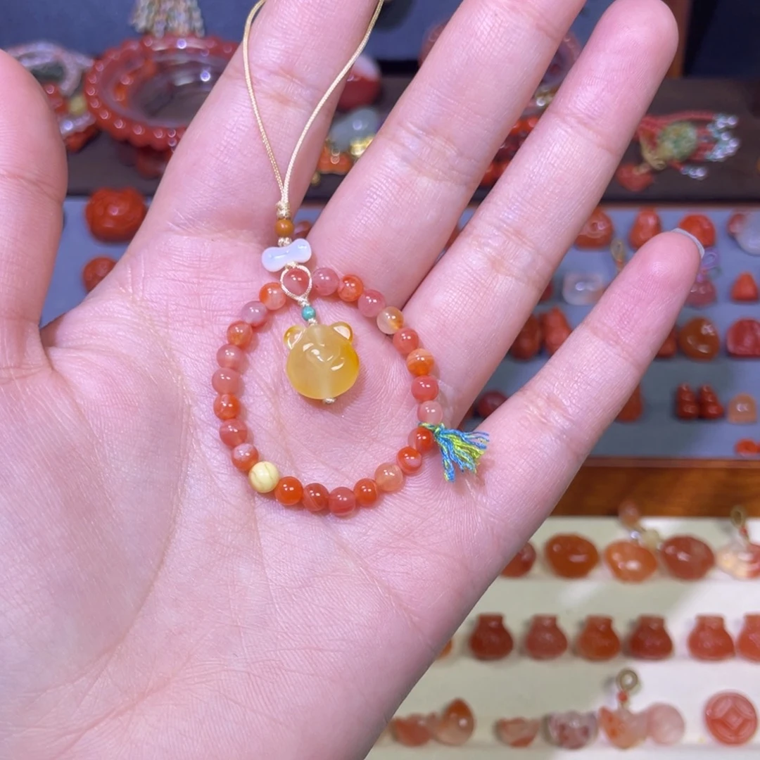 南红玛瑙未镶嵌指环款蜜蜡小熊手机挂