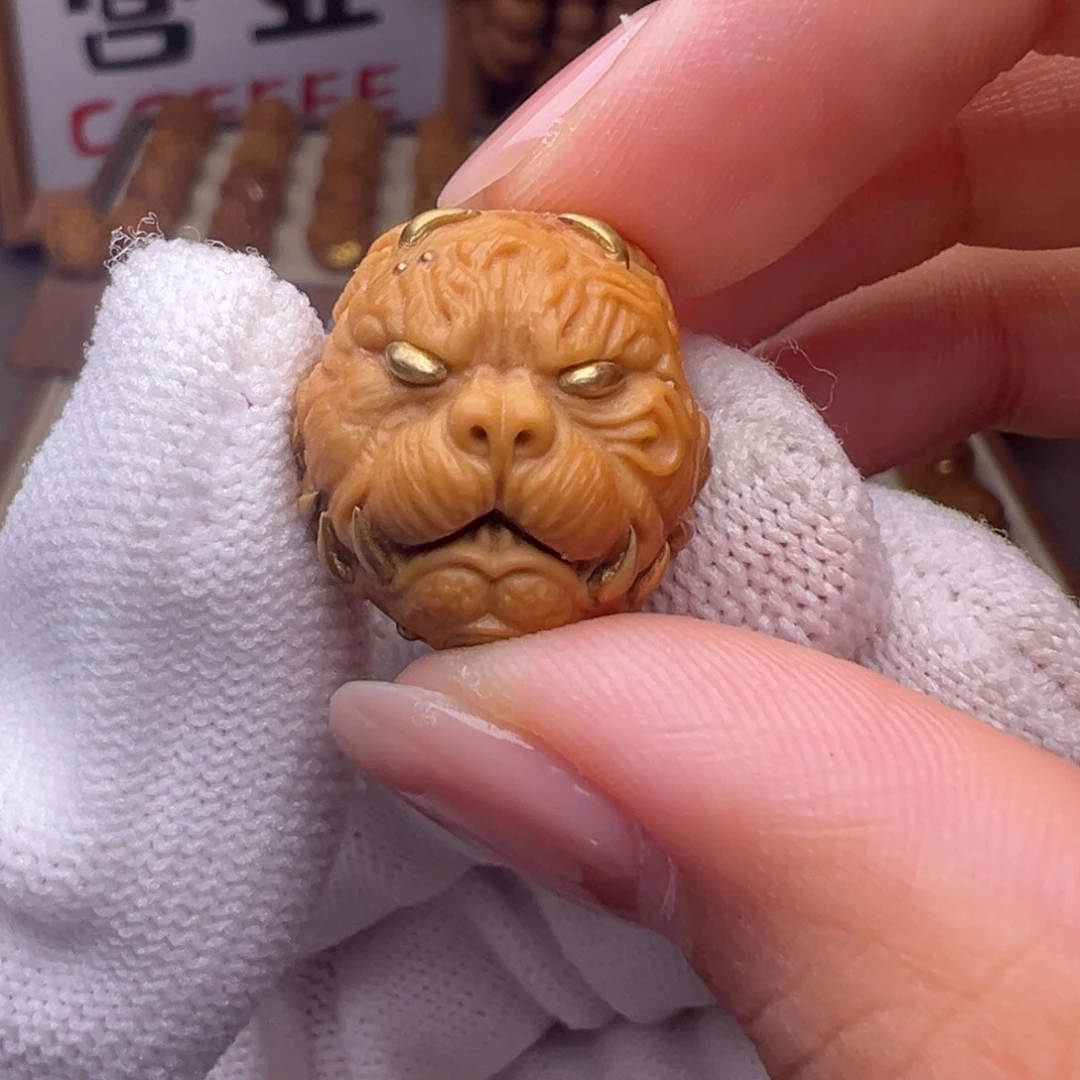 把件猴头核桃镶嵌款狗王全品有正常封口线