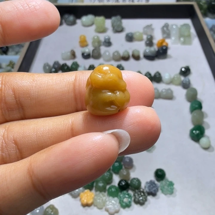 未镶嵌和田玉珠宝半成品