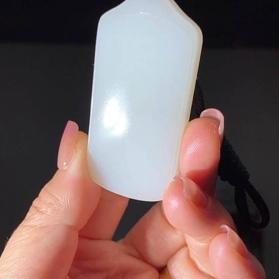 和田玉挂件未镶嵌M****n