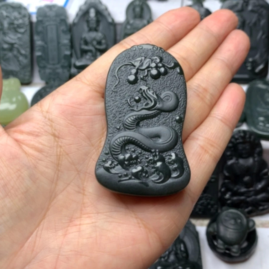 【闪购商品】颈饰未镶嵌和田玉双面雕刻