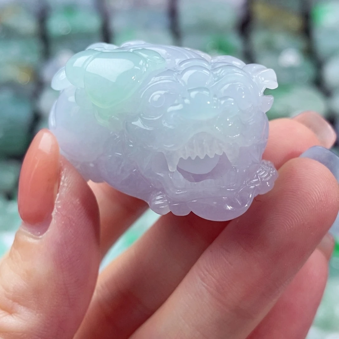 颈饰未镶嵌翡翠天然