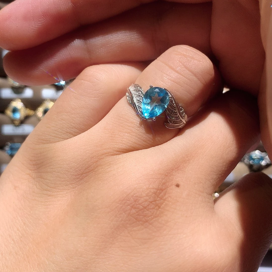 托帕石戒指银S925镶嵌