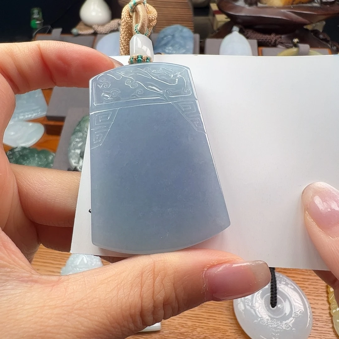 翡翠颈饰未镶嵌缅甸翡翠