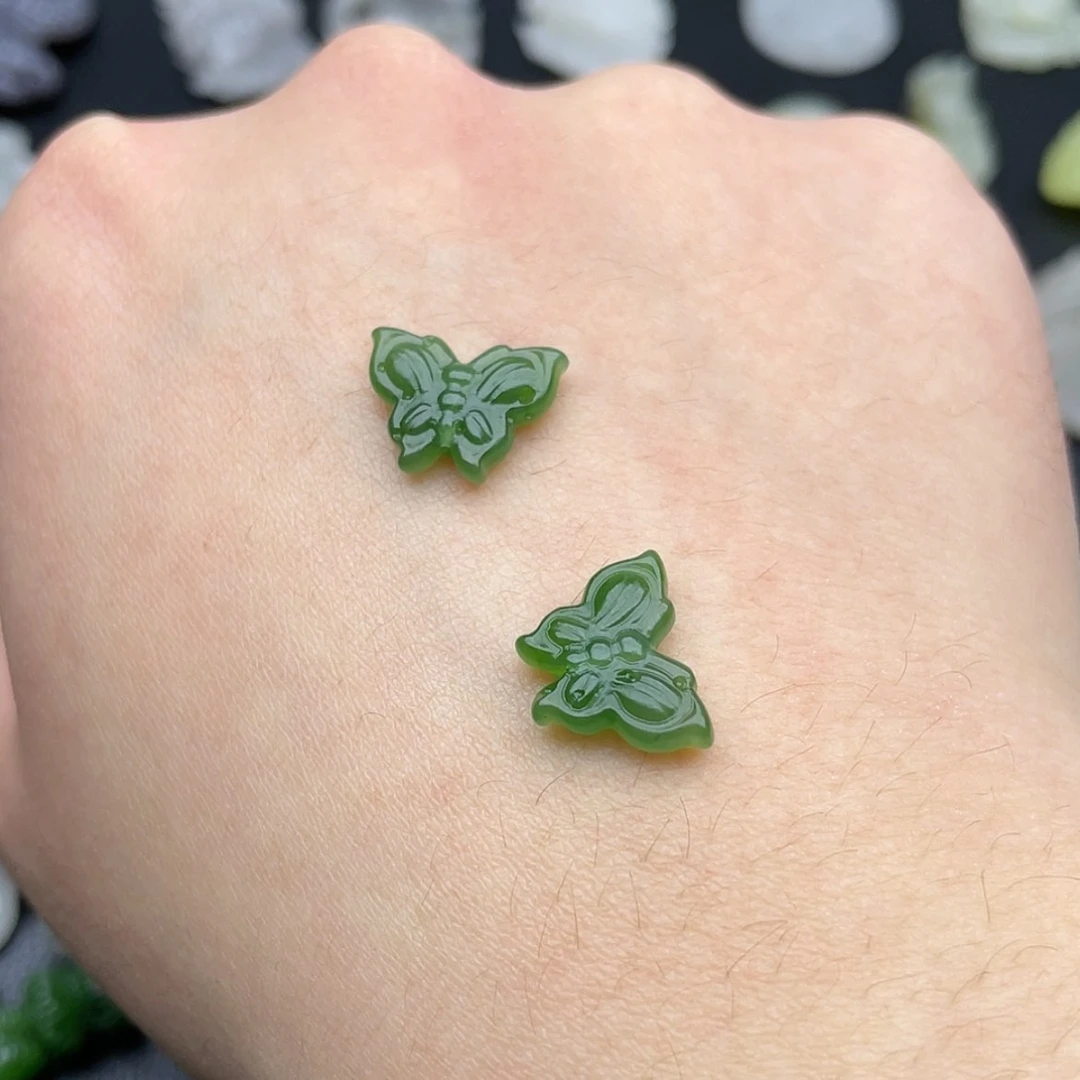 【闪购商品】颈饰未镶嵌和田玉