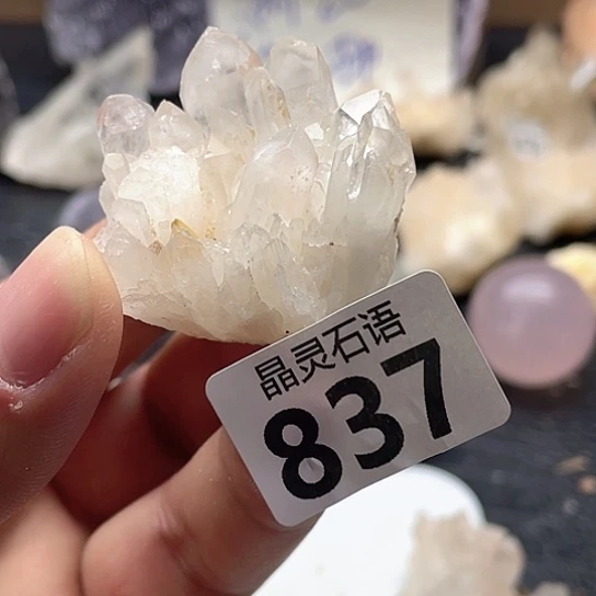 未镶嵌水晶大型摆件（非配饰）