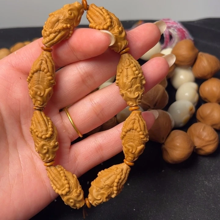 手串橄榄核大佛手