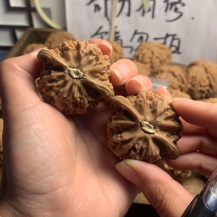 吊坠文玩核桃智***山宫灯