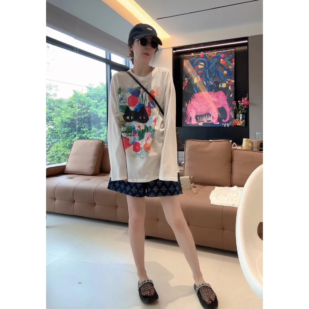 徐靖靖【绘画猫咪】长袖防晒甜美时尚洋气设计感韩版女上衣2504006